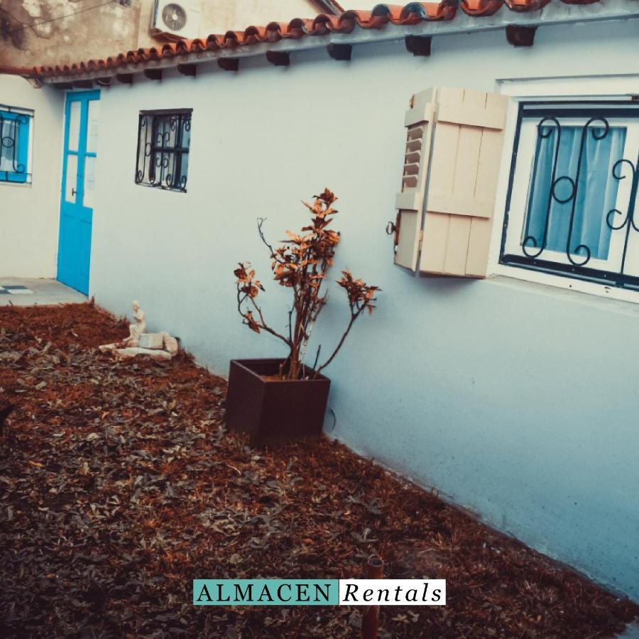 El Almacen *